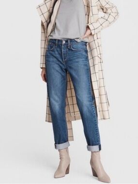Rag & Bone Rosa Mid-Rise
Boyfriend Jeans In Clover  size 27
